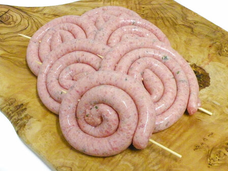 KIPPENCHIPOLATA MET TUINKRUIDEN