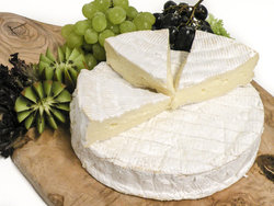 CAMENBERT 'AUX LAIT CRU'